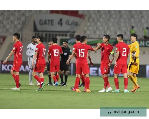 国足十八强赛大连主场不敌沙特出线前景骤紧球迷叹息与反思并起